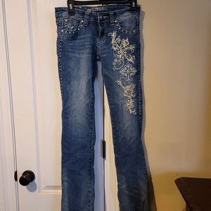 Trinity Ranch Applique 28 Jeans